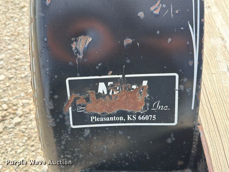 image for item EX5506 2004 Neal equipment trailer