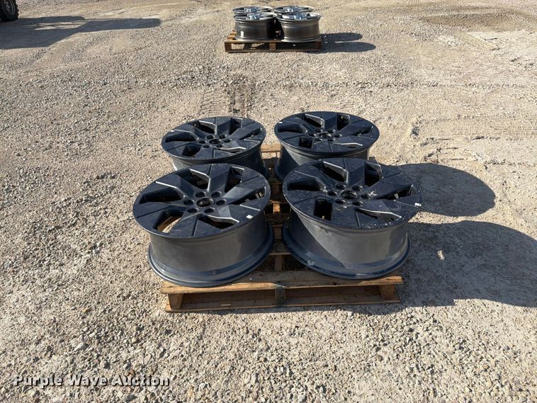 image for item EX5513 Set of 4 Rims