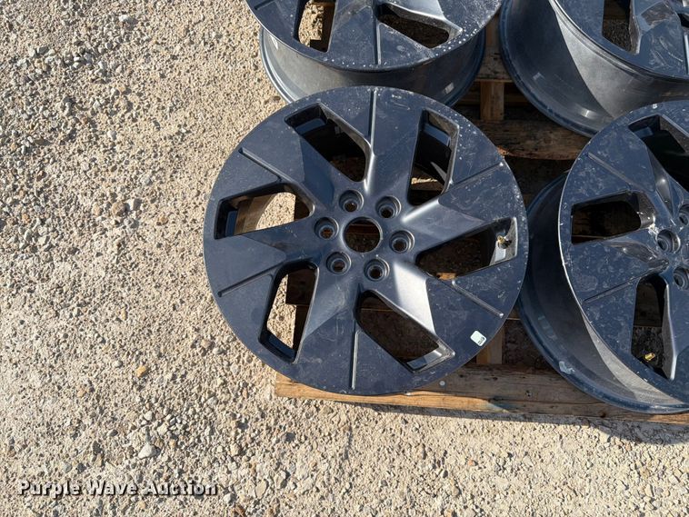 image for item EX5513 Set of 4 Rims