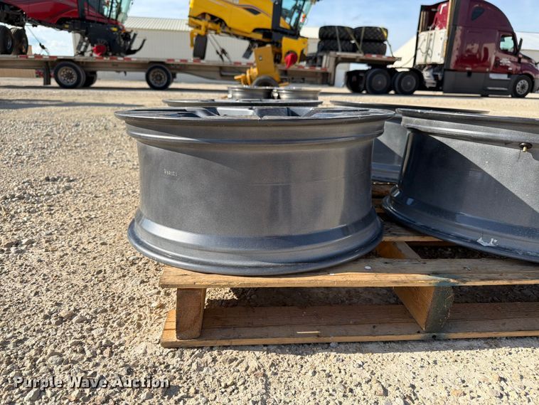 image for item EX5513 Set of 4 Rims