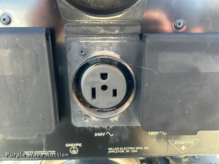 image for item EX5516 2013 Miller Blue Star DX welder/generator