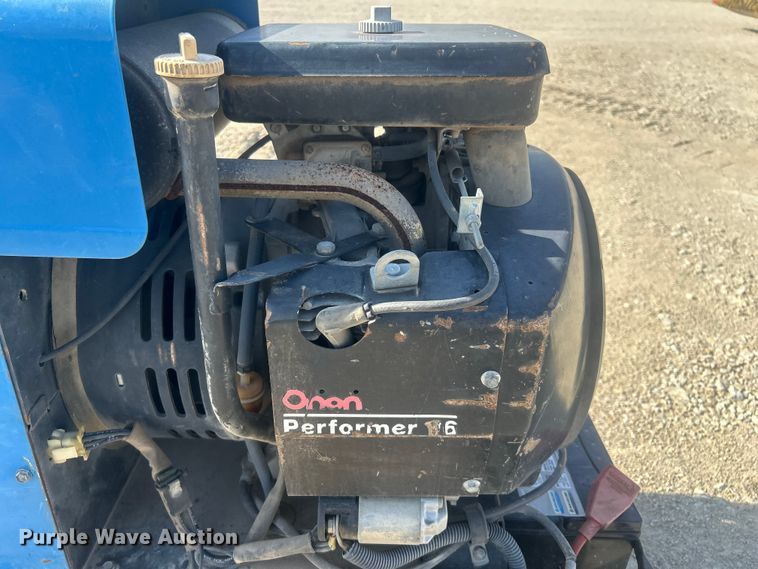 image for item EX5517 Miller Bobcat 225G welder/generator