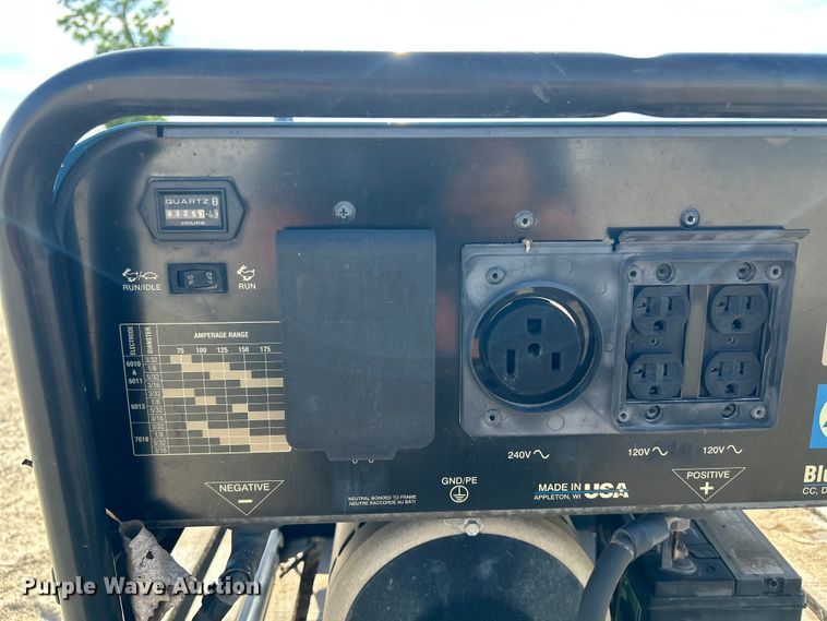 image for item EX5518 2011 Miller Blue Star DX welder/generator