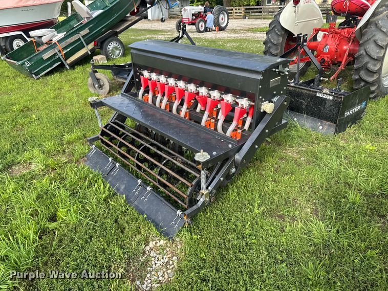 image for item FB5709 Seeder
