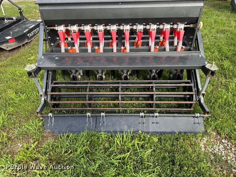 image for item FB5709 Seeder