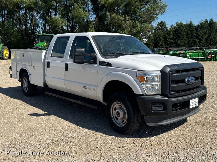 image for item FB5720 2013 Ford F250 Super Duty Crew Cab utility bed pickup truck