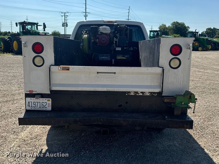 image for item FB5720 2013 Ford F250 Super Duty Crew Cab utility bed pickup truck