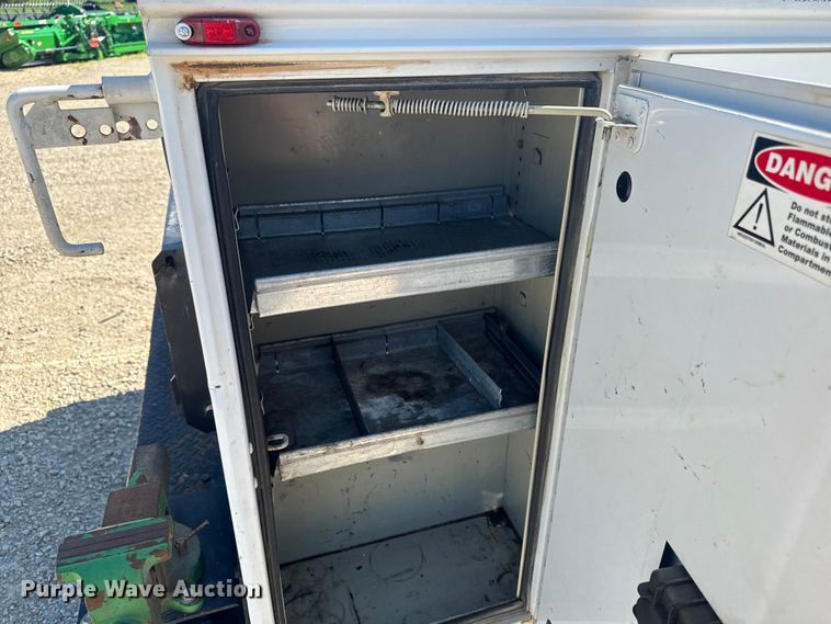 image for item FB5720 2013 Ford F250 Super Duty Crew Cab utility bed pickup truck