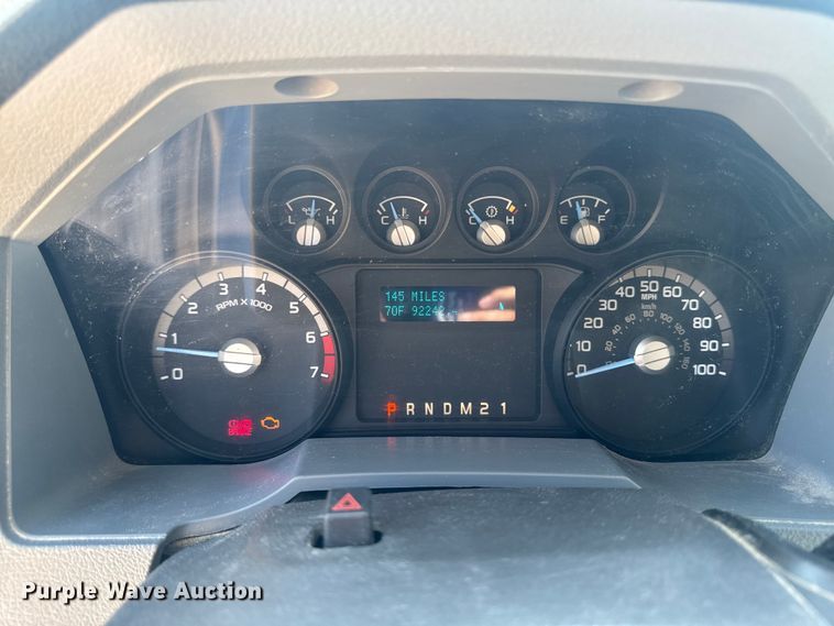 image for item FB5720 2013 Ford F250 Super Duty Crew Cab utility bed pickup truck