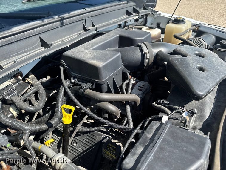 image for item FB5720 2013 Ford F250 Super Duty Crew Cab utility bed pickup truck