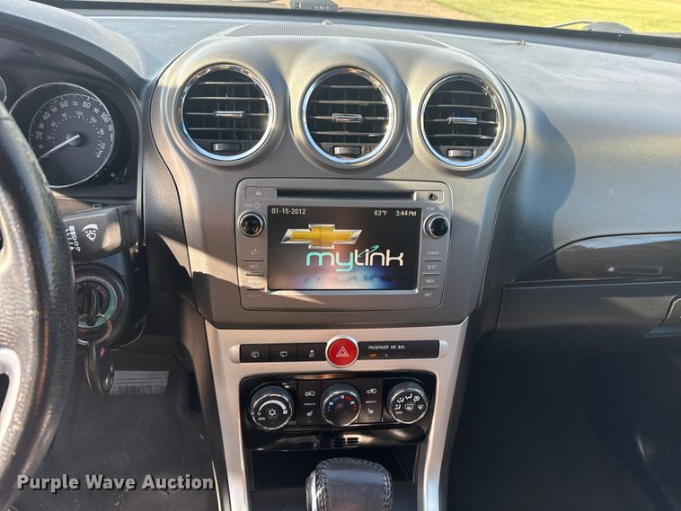image for item FB6747 2015 Chevrolet Captiva SUV