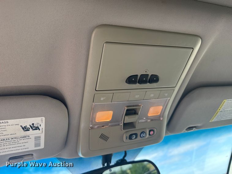 image for item FB6747 2015 Chevrolet Captiva SUV