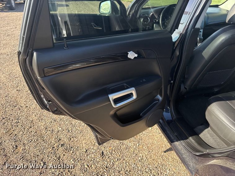 image for item FB6747 2015 Chevrolet Captiva SUV