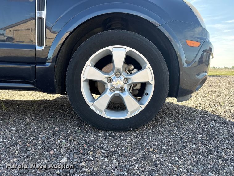 image for item FB6747 2015 Chevrolet Captiva SUV