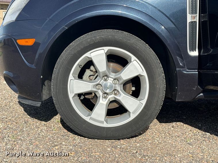 image for item FB6747 2015 Chevrolet Captiva SUV