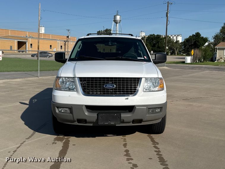 image for item FB6764 2003 Ford Expedition SUV