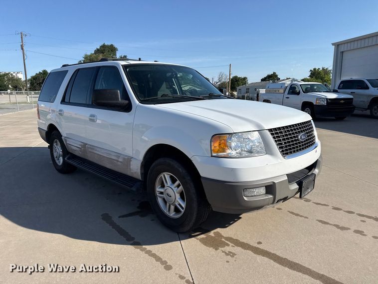 image for item FB6764 2003 Ford Expedition SUV