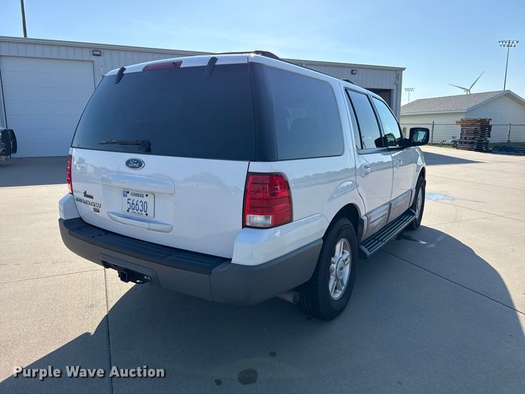 image for item FB6764 2003 Ford Expedition SUV