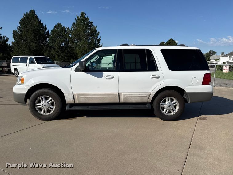 image for item FB6764 2003 Ford Expedition SUV