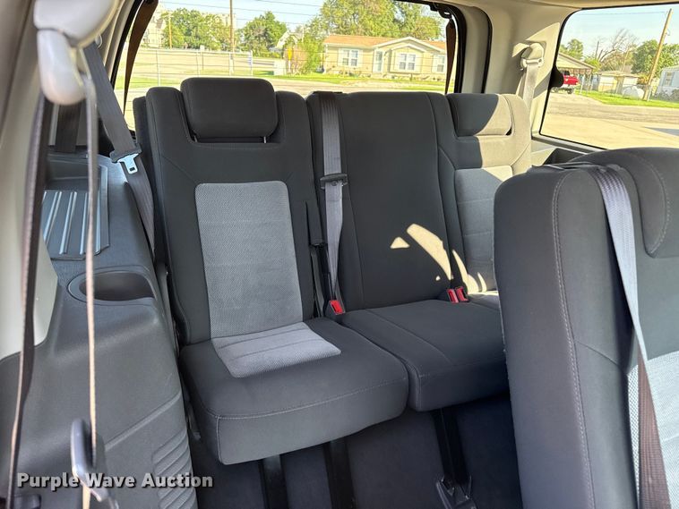image for item FB6764 2003 Ford Expedition SUV