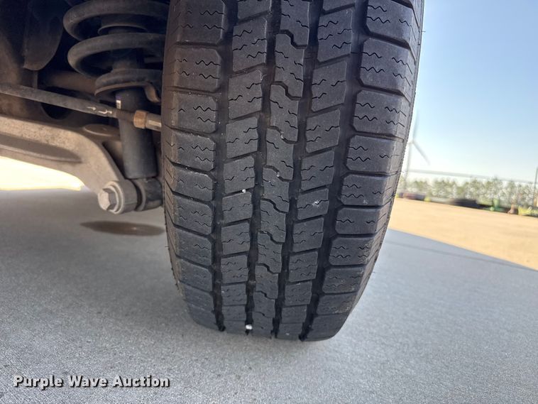 image for item FB6764 2003 Ford Expedition SUV