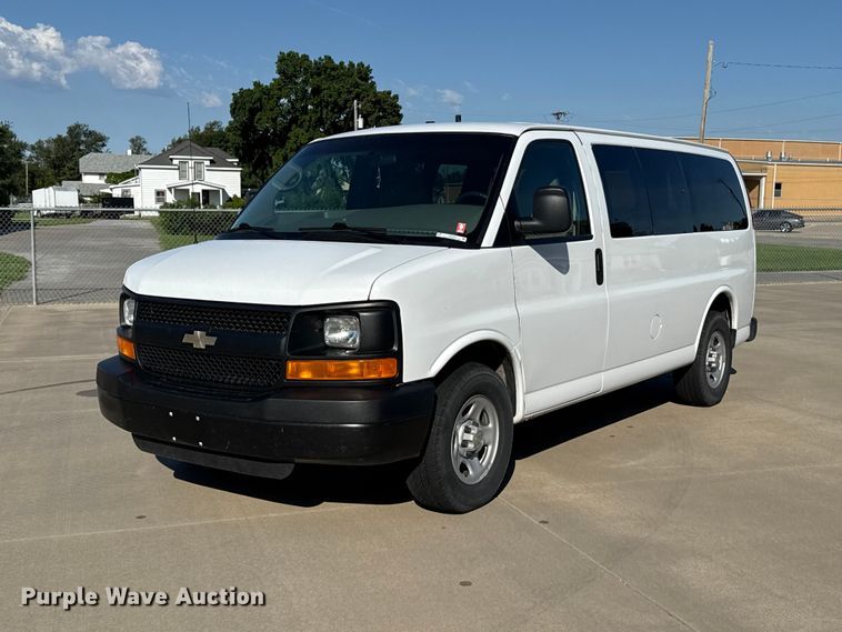 image for item FB6765 2008 Chevrolet Express 1500 van