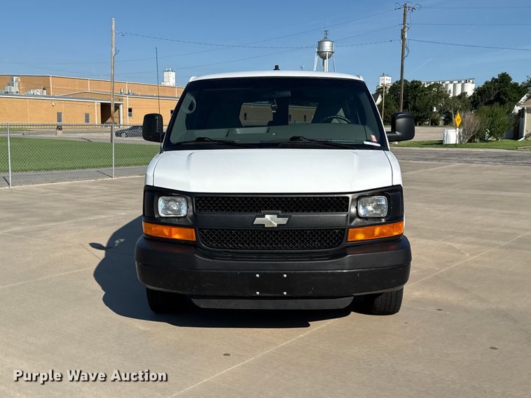 image for item FB6765 2008 Chevrolet Express 1500 van