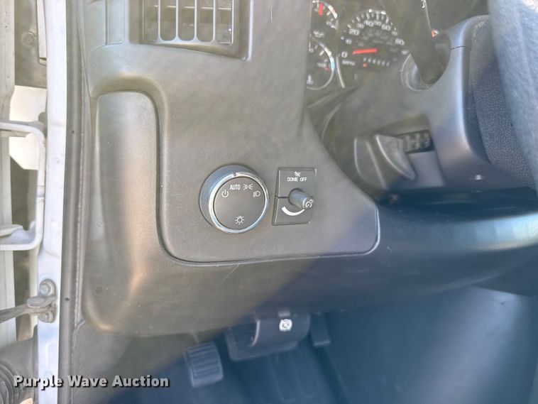 image for item FB6765 2008 Chevrolet Express 1500 van