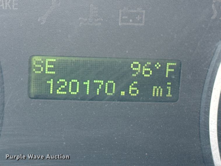 image for item FB6772 2010 Ford Explorer XLT SUV
