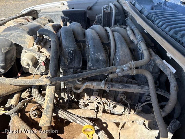 image for item FB6772 2010 Ford Explorer XLT SUV