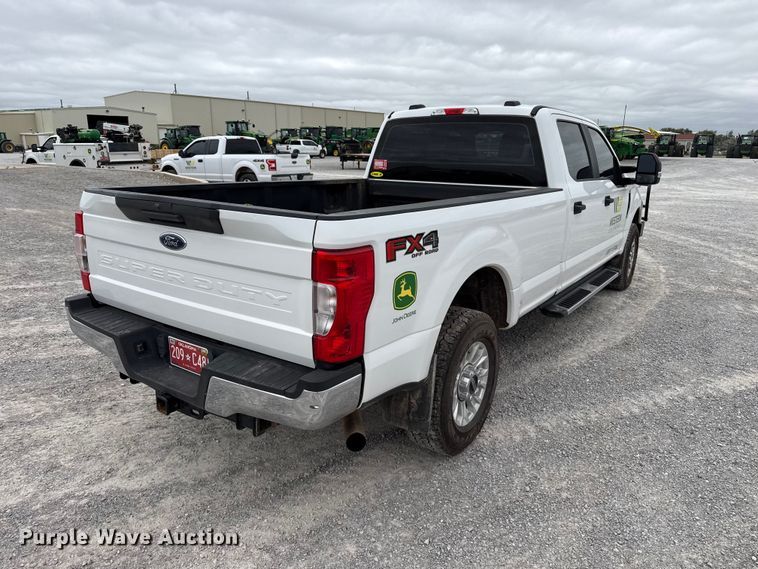 image for item FB6781 2020 Ford F250 Super Duty Crew Cab pickup truck