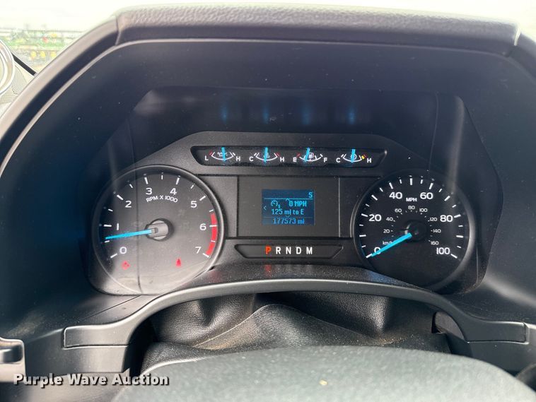 image for item FB6781 2020 Ford F250 Super Duty Crew Cab pickup truck