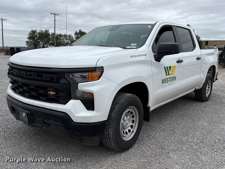 image for item FB6782 2022 Chevrolet Silverado 1500 Crew Cab pickup truck