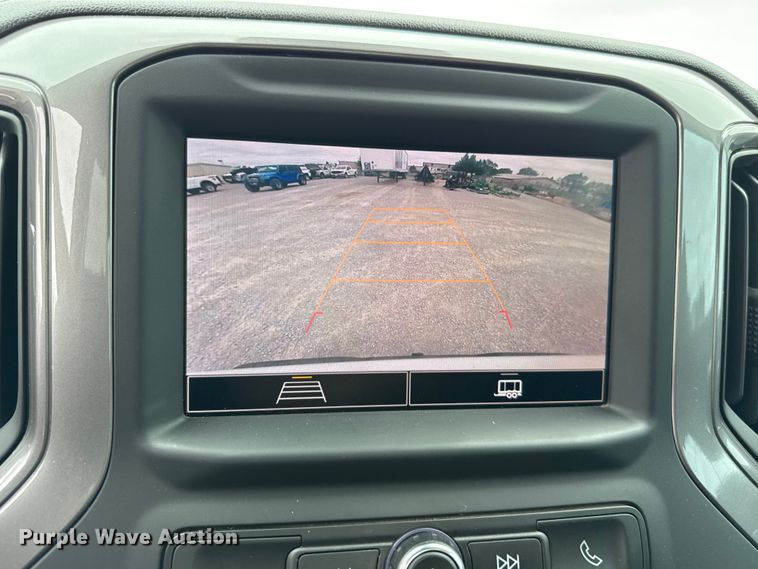 image for item FB6782 2022 Chevrolet Silverado 1500 Crew Cab pickup truck