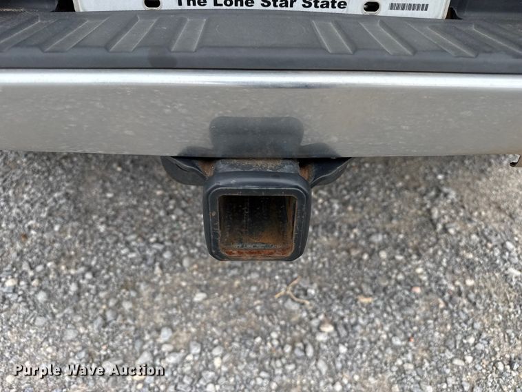 image for item FB6783 2017 Chevrolet Silverado 1500 Crew Cab pickup truck