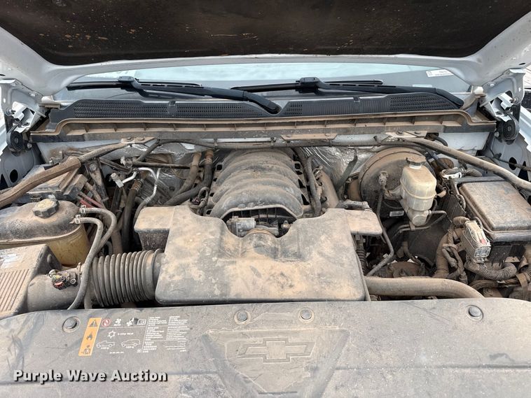 image for item FB6783 2017 Chevrolet Silverado 1500 Crew Cab pickup truck