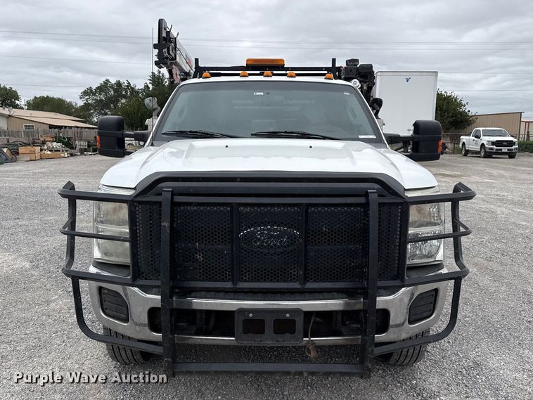 image for item FB6784 2015 Ford F350 Super Duty utility bed pickup truck