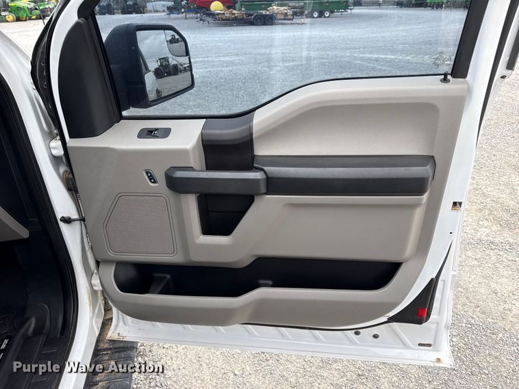 image for item FB6785 2019 Ford F150 Ext. Cab pickup truck