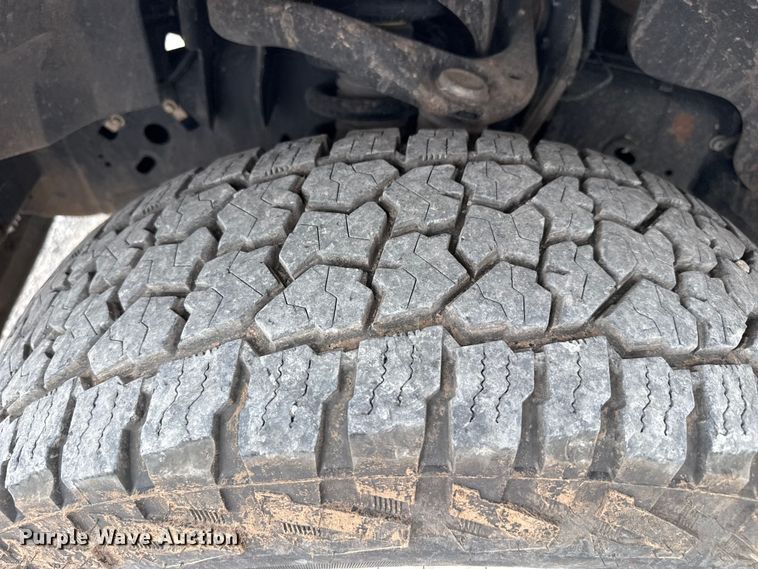 image for item FB6785 2019 Ford F150 Ext. Cab pickup truck