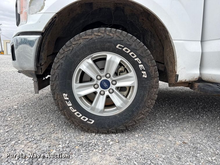 image for item FB6785 2019 Ford F150 Ext. Cab pickup truck