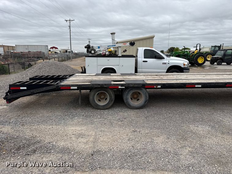 image for item FB6787 2009 Pro-Trak equipment trailer