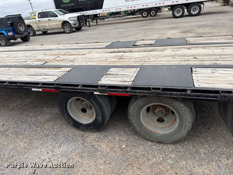 image for item FB6787 2009 Pro-Trak equipment trailer