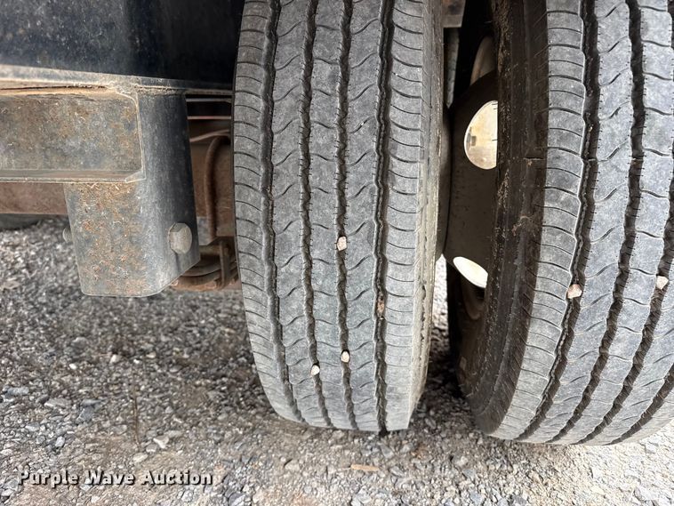 image for item FB6787 2009 Pro-Trak equipment trailer