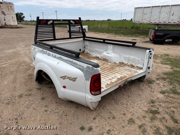 image for item FB6815 Pickup truck bed