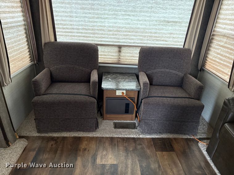 image for item FB6828 2016 Keystone Springdale SG278 camper