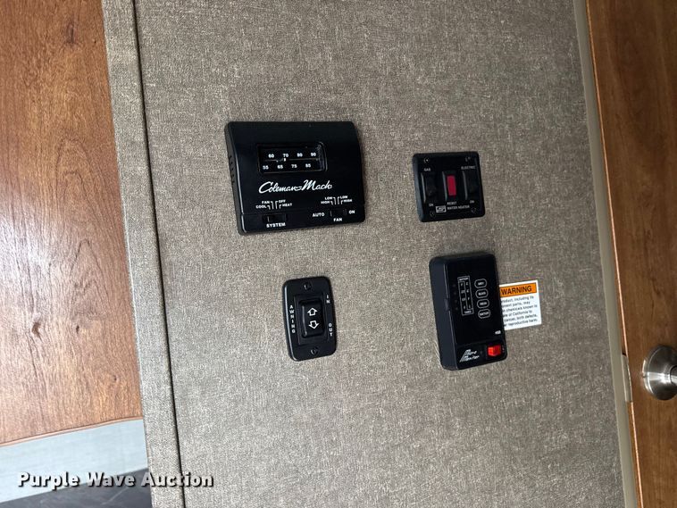 image for item FB6828 2016 Keystone Springdale SG278 camper