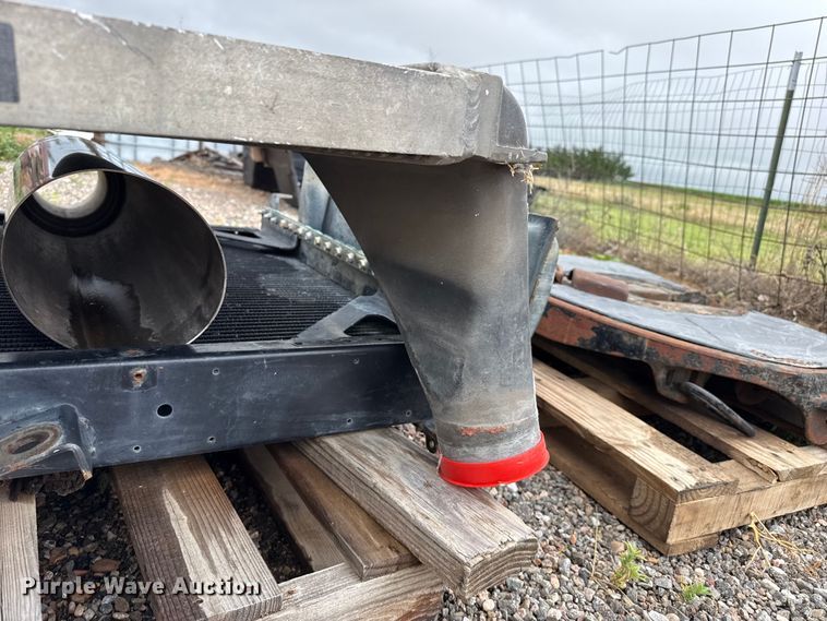 image for item FB6829 Truck parts