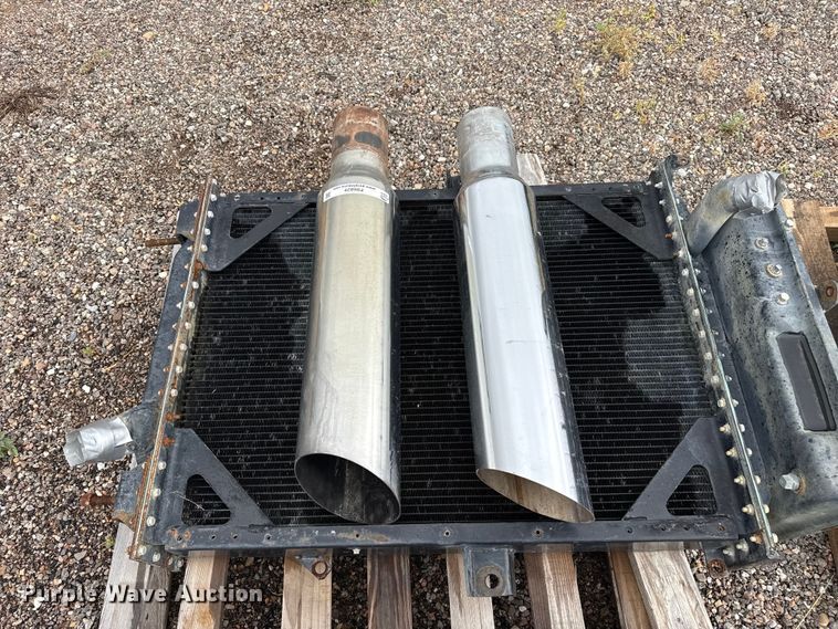 image for item FB6829 Truck parts