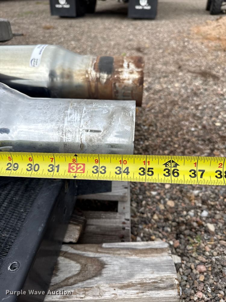 image for item FB6829 Truck parts