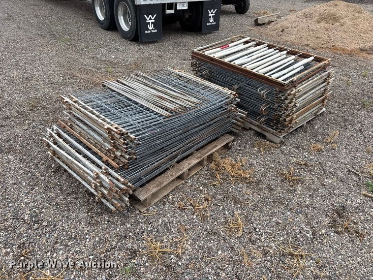 image for item FB6831 (79) sheep weening panels
